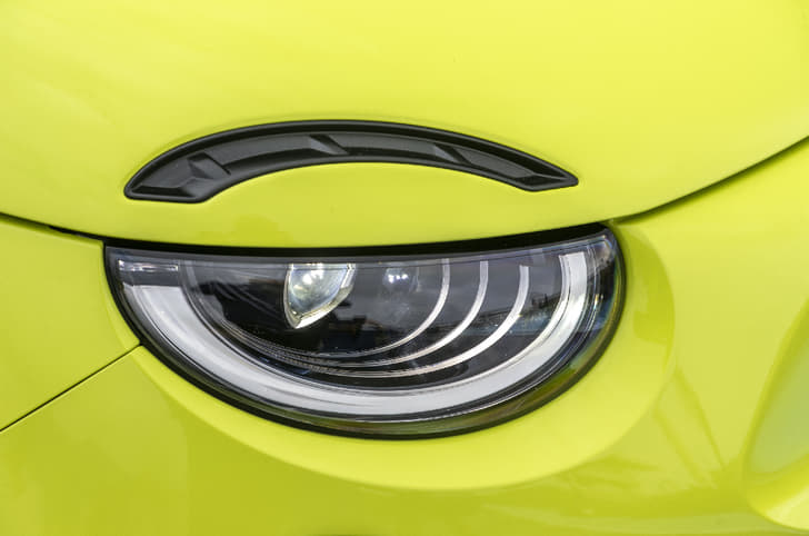 Abarth 500e image gallery